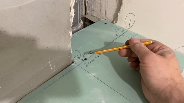 Как обшить инсталляцию и нишу с трубой. Монтаж гипсокартона, два слоя. смотреть онлайн