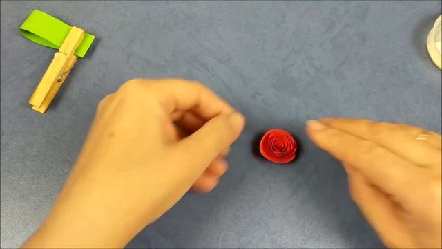 Рождественский венок из бумаги Christmas Paper Wreath