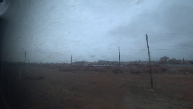 Поезд приехал на станцию Балхаш 2 (Новый вокзал) весной 2021 года, в апреле, когда пошёл снег смотреть онлайн