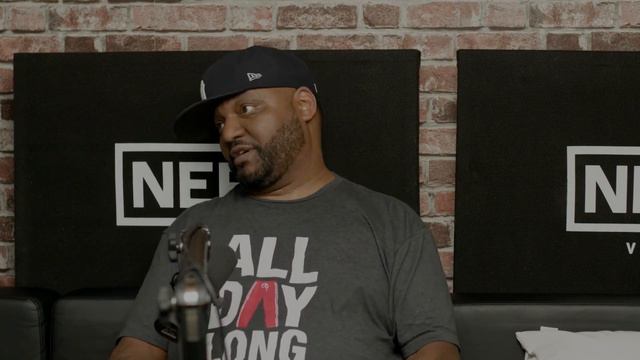 Aries Spears compares women to Derek Fischer & Allen Iverson?! смотреть онлайн