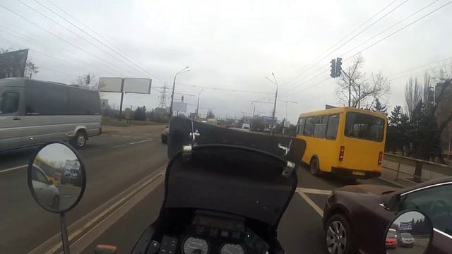 Кататься со вторым номером совершенно иные ощущения. Зима радует теплыми днями. Africa twin 750 смотреть онлайн