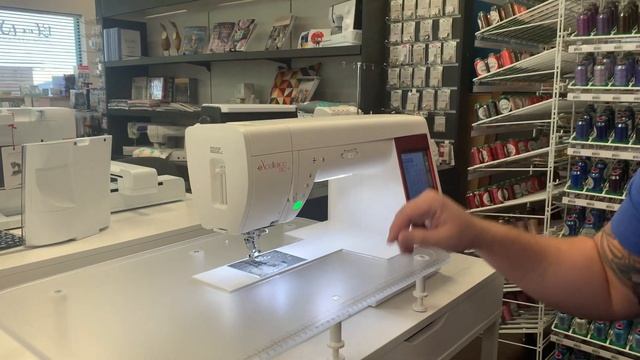 Elna eXcellence 780+ tutorial смотреть онлайн