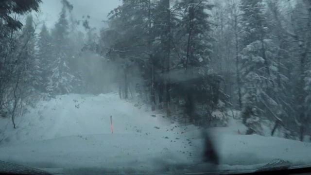 Plowing our Super Long Driveway with my DK2 Avalanche смотреть онлайн