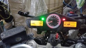 VFR800 плавают обороты