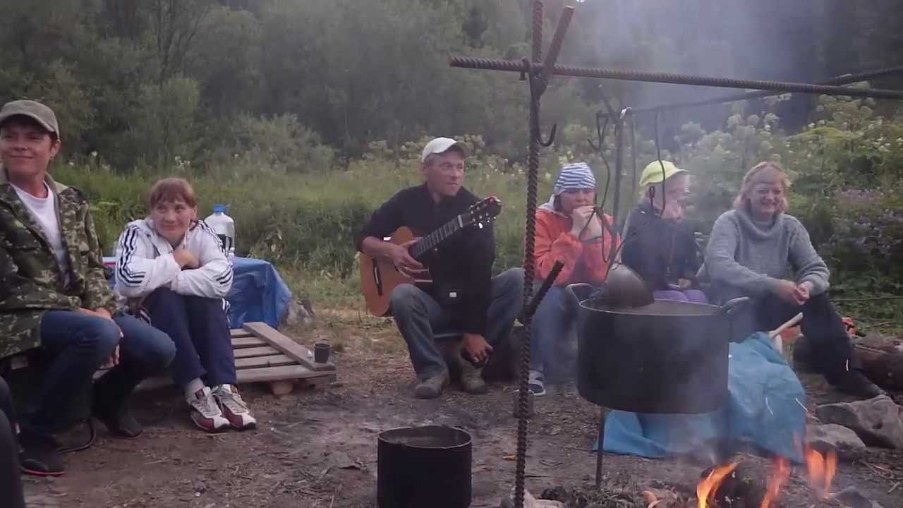 Песни под гитару у костра. Сплав по р.Койва смотреть онлайн