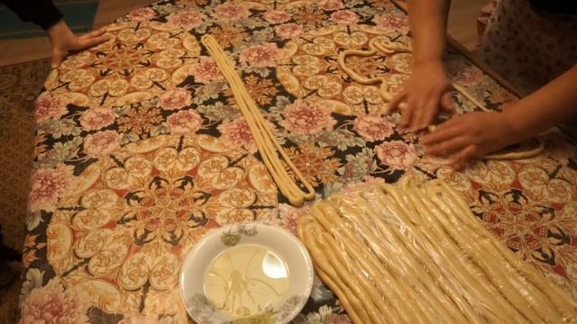САНЗА(САҢЗА)УЙГУРСКАЯ КУХНЯ смотреть онлайн