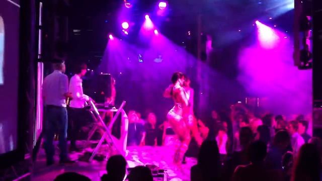 Dante club show в клубе DoZari (Минск).MOV смотреть онлайн