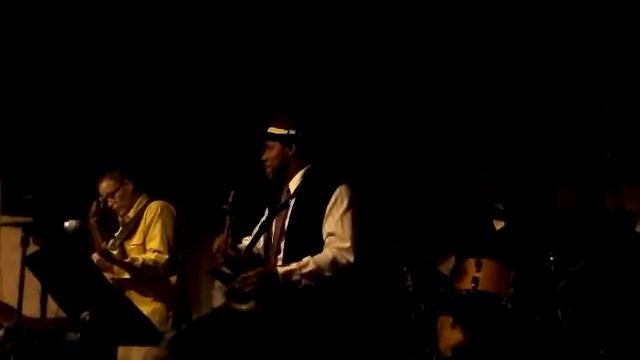 Tony Campbell saxophone at Rocks Landing ( w Jack Turner guitar ) Playing Little Sunflower смотреть онлайн