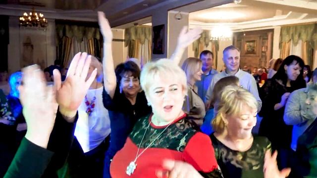 ХОЧУ ЖЕНИТЬСЯ больше не могу - Валерий Палаускас смотреть онлайн