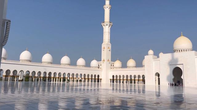 Влог из Дубая/ Белая Мечеть)/ Дворец Шейха/ Покупки) смотреть онлайн