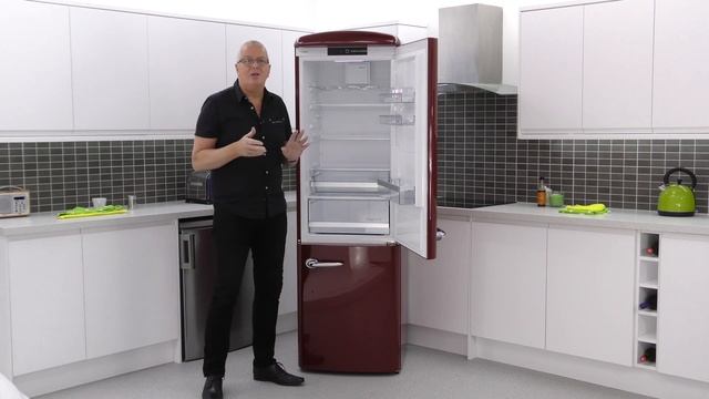Gorenje ORK193R Retro Fridge Freezer смотреть онлайн