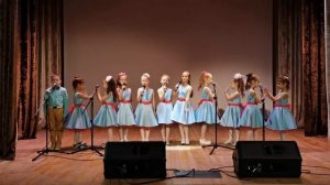 «Дружба крепкая» - вокальная студия «Карамельки» (средняя группа, рук. И. Мишнева)