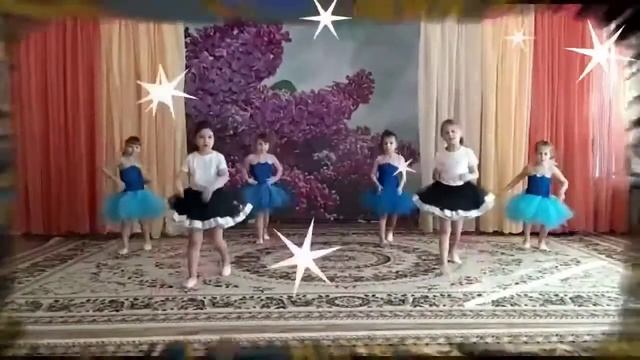 Выступление участниц танцевального коллектива "Лапушки" смотреть онлайн