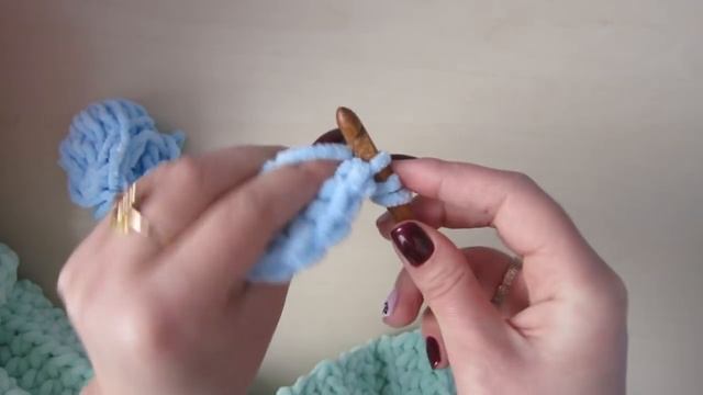 DIY: Плюшевый плед крючком