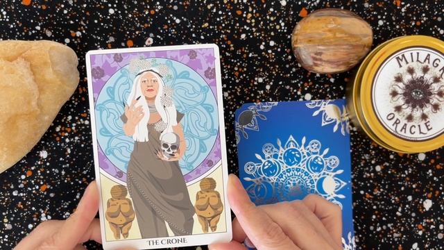 Modern Goddess Oracle by Ethony || Unboxing and First Impressions Walkthrough смотреть онлайн