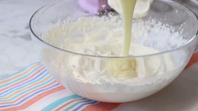 Легкий тропический десерт в стакане без выпечки. Мусс с манго. Mango mousse смотреть онлайн