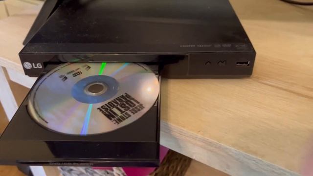 LG Full HD 1080P HDMI UpConverting All Multi Region DVD Player Review смотреть онлайн