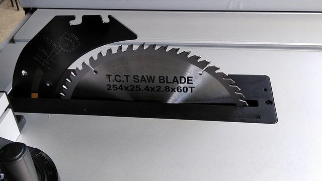 รีวิว โต๊ะเลื่อยวงเดือน 10 นิ้ว STANLEY SST1801 (Stanley table saw) смотреть онлайн