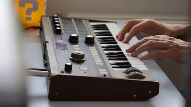 If the Big Ben was played on the Micro Korg || Micro Ben смотреть онлайн