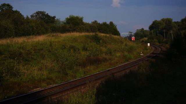 ТЭП70БС-218 с пригородным поездом №6695 Сонково-Бологое. Ст. Удомля Тверская обл. Россия 2016