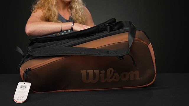 Take a closer look at the Wilson Super Tour PRO STAFF 15 Pack Tennis Bag (2023) смотреть онлайн