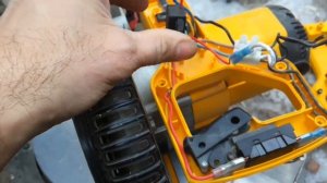 установка регулятора оборотов на торцовочную пилу DEWALT 713KS