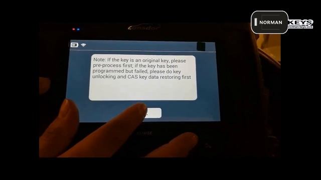 Lonsdor K518SE Program BMW CAS3+ Smart Keys Via OBD