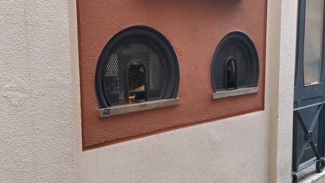 САМЫЙ СТАРЫЙ РЕСТОРАН В МИРЕ! смотреть онлайн