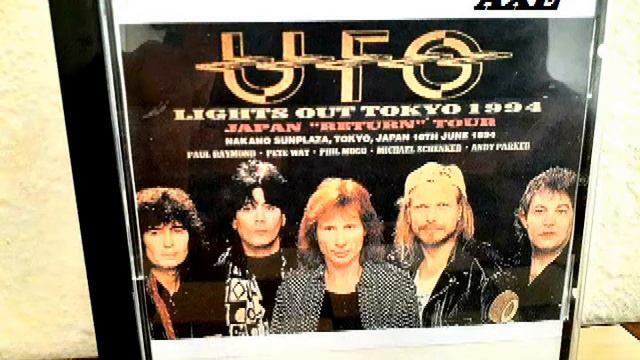 UFO [ ROCK BOTTOM ] LIVE AUDIO TRACK, JAPAN 1994 смотреть онлайн