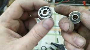 Ремонт пылесоса LG.  Обошлось подшипниками.