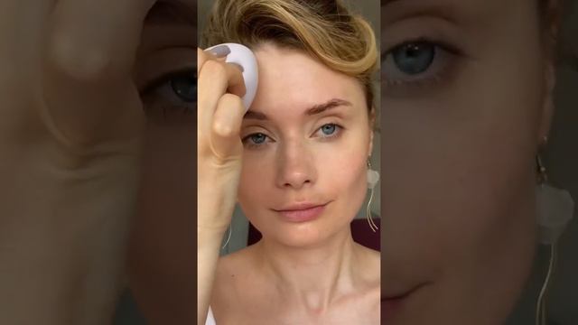 Красивая кожа - основа любого макияжа смотреть онлайн