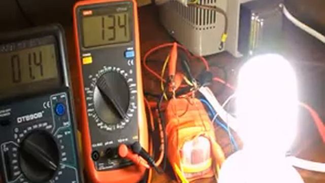 Тест-3_Лампа 20 ватт от Фонового тока смотреть онлайн