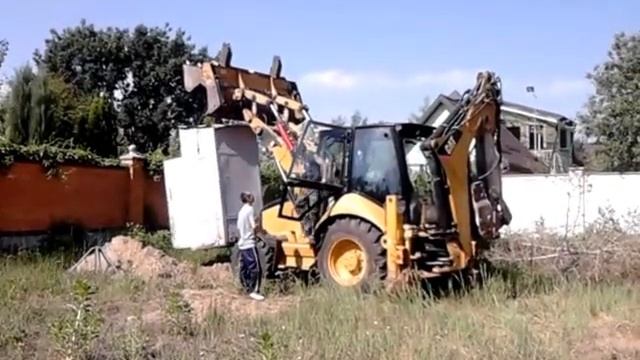 Экскаватор-погрузчик CAT 428 E аренда экскаватора с гидромолотом смотреть онлайн