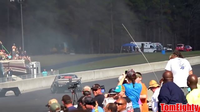 Drag Racing Crashes смотреть онлайн