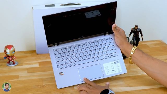 ASUS Zenbook Flip 2 in 1 Convertible Laptop Unboxing in Telugu...? смотреть онлайн