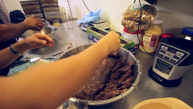 Biltong! (and outboard repair) - Free Range Sailing Ep 42 смотреть онлайн