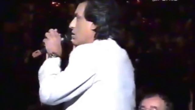Toto Cutugno (Adriano Celentano) - Soli (live, 2000)