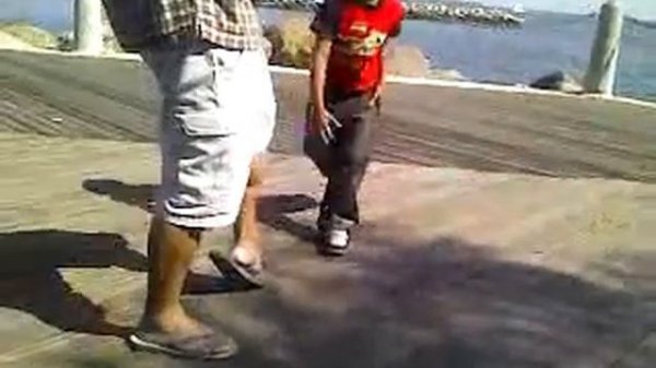 Avatar Showdown on Shoreline