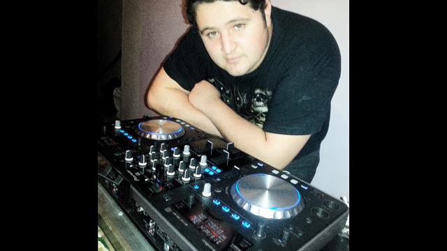 DjQemli -The Maker Summer Bubbling Mix 2007 смотреть онлайн