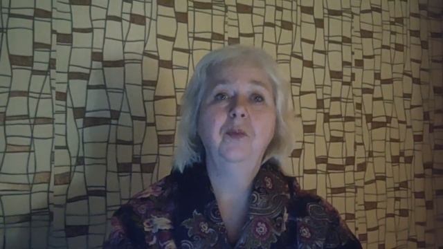 Стихотворение Татьяны Поляковой "К петухам над Шагаловским градом...". Читает автор. смотреть онлайн