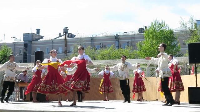 ДК Гайдаровец АНСАМБЛЬ КУДРИНКА Русский народный танец смотреть онлайн