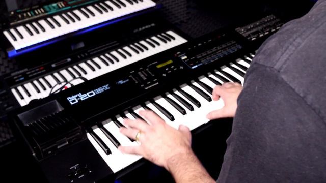 ROLAND D-20 Checking The Sound #roland  #vintagesynthesizer