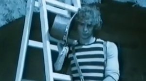 "Песенка Кнопочки" исполняет Ирина Фрёлих