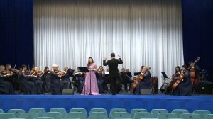 Назиб Жиганов "Сиреньнәр хуш ис тарата"/"Вновь запахло сиренью"