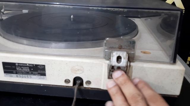 Kenwood KD -2055 Automatic 2 Speed Belt Drive Turntable How To Use Price And Connection IN HINDI смотреть онлайн