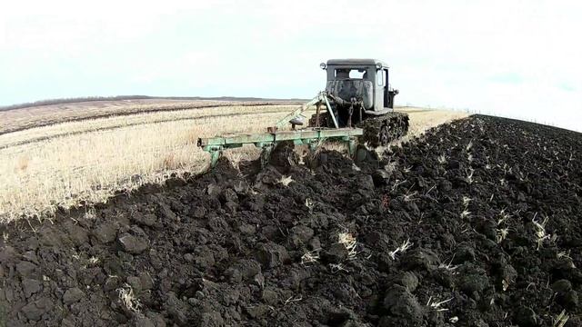 Т-74 + ПЛН 4-35! Осенняя пахота! Пахота 2020!!! смотреть онлайн