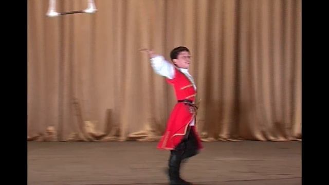 VAL Межрегиональный фестиваль одаренных детей юга России в Беслане 2 фрагмент.mp4 смотреть онлайн