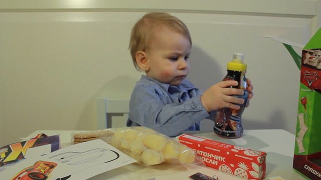 Тачки Дисней распаковка сладкого набора / Disney Cars sweet set unboxing смотреть онлайн