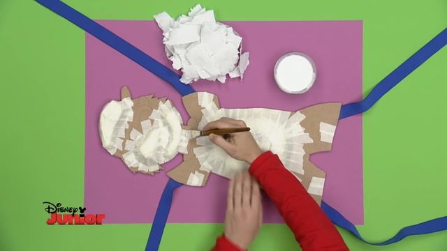 Art Attack Bastelclip #41: Breakdancer | Disney Junior смотреть онлайн
