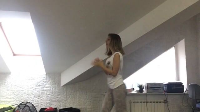 ЧТО ДЕЛАТЬ, ЕСЛИ ОДНОЙ ДОМА СКУЧНО??? СМОТРЕТЬ ДО КОНЦА)) смотреть онлайн